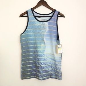 NWT Men’s Levi’s Wave Tank